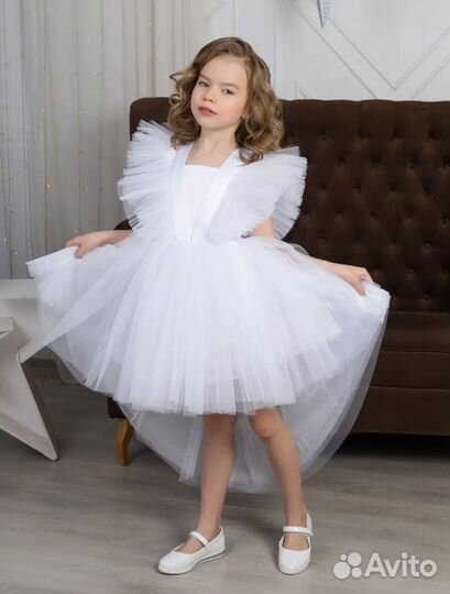 Платье праздничное