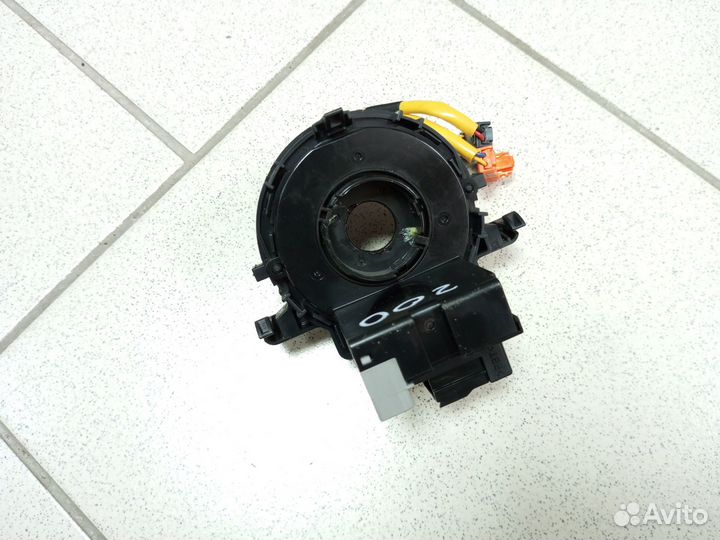 Шлейф руля с углом поворота LC 200 2007-2015