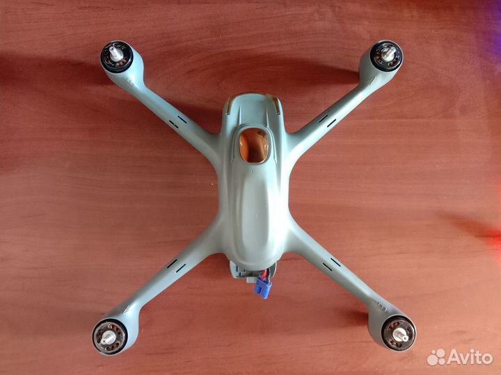 Квадрокоптер hubsan h501m