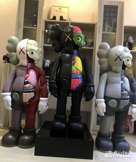 Статуэтка Kaws 38 см