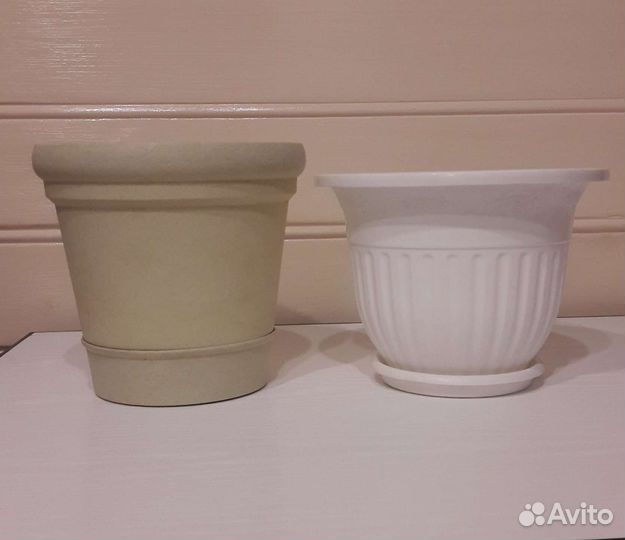 Пластиковое кашпо