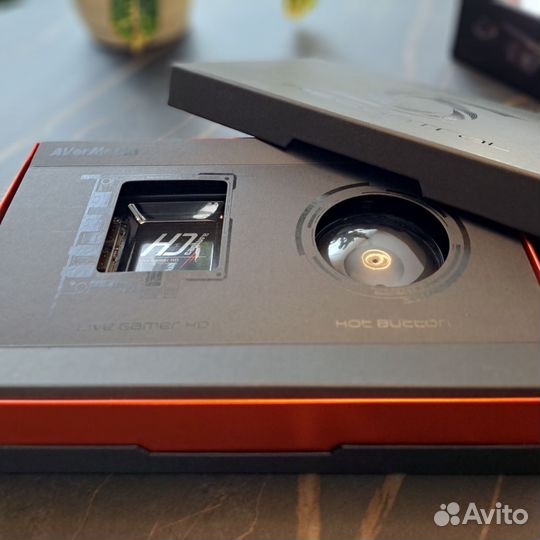 Устройство видеозахвата AVerMedia Live Gamer HD