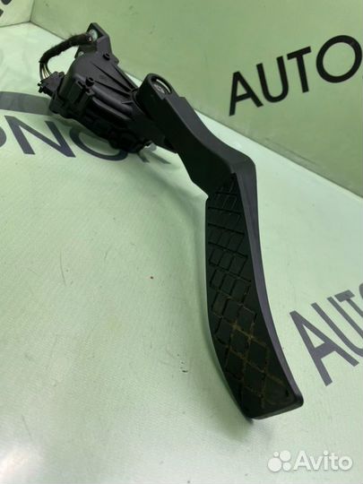 Педаль газа Volkswagen Touareg 7L дорест 2.5L BAC