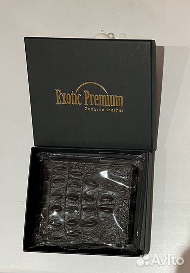 Кошелек мужской из кожи крокодила