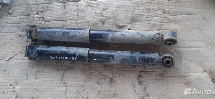 Ниссан Х трейл Т31 задние амортизаторы