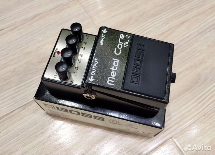 Boss Metal Core ML-2 (Гитарная Педаль + Кабель)