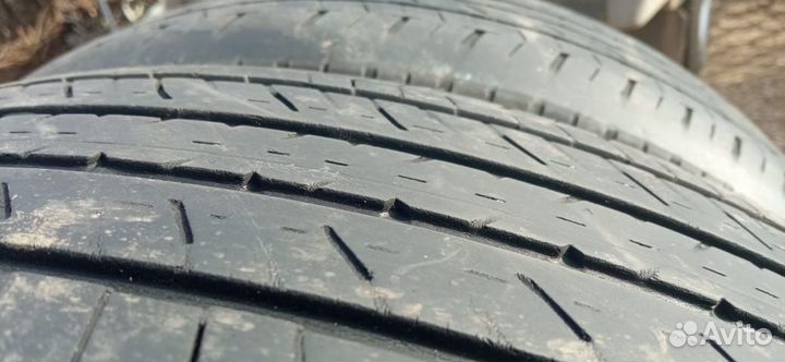 Bridgestone Dueler H/L 400 235/55 R19