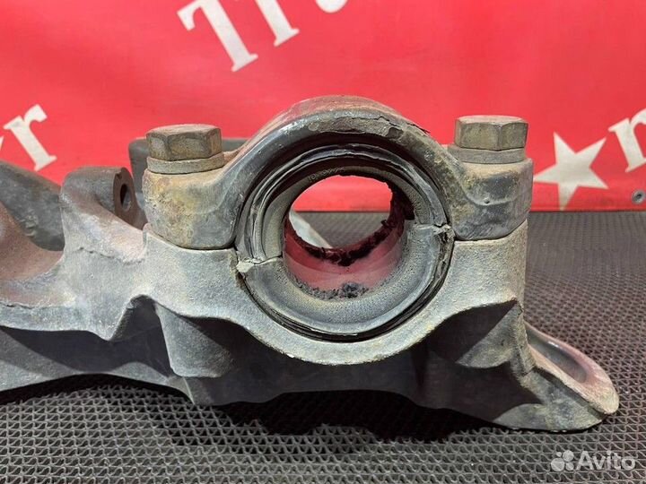 Кронштейн пневморессоры правый Volvo FH, Volvo FM