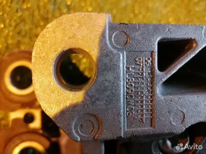 Опора двигателя (подушка двс) левая 6G92-7M121-NF