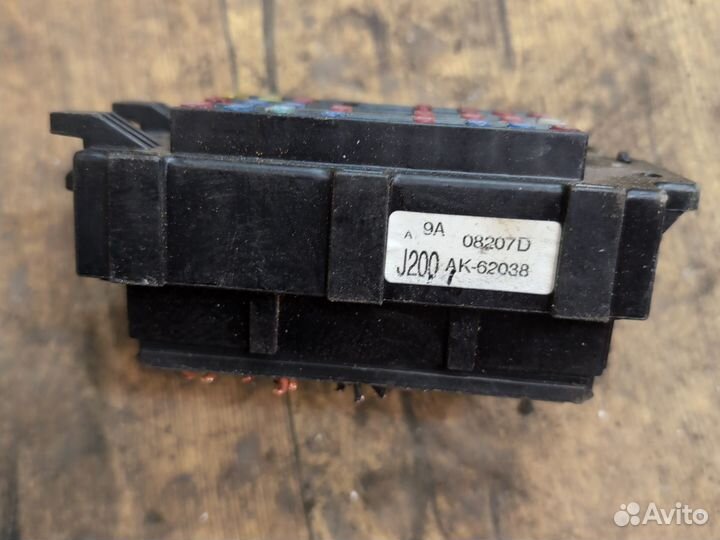 Блок предохранителей Chevrolet Lacetti 2003-2013