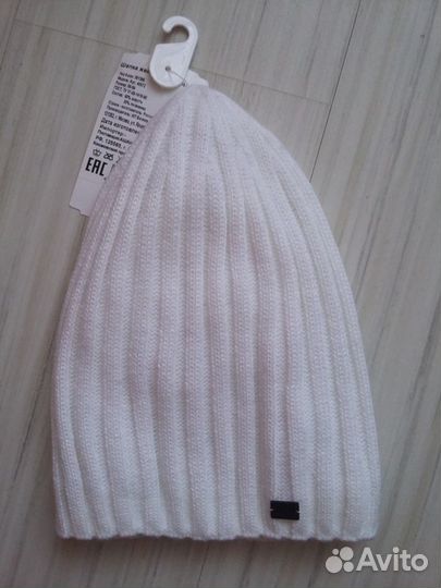 Шапка новая