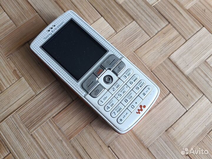 Sony Ericsson W800i