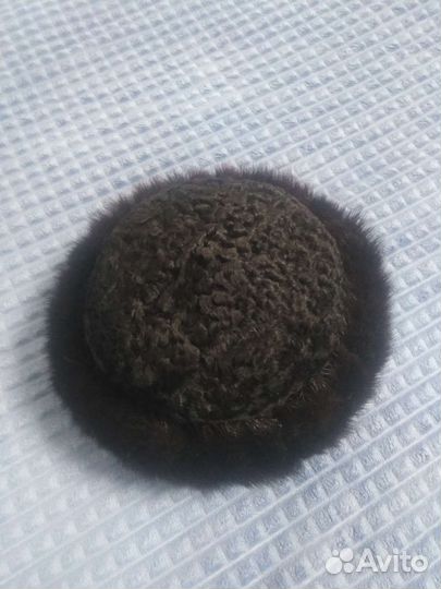 Шапка женская зимняя из натурального меха