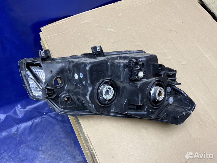 Фара левая Suzuki Vitara 2021