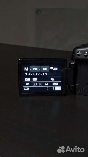 Зеркальный фотоаппарат canon 750d