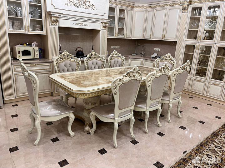 Стол и стулья от производителя. В наличии