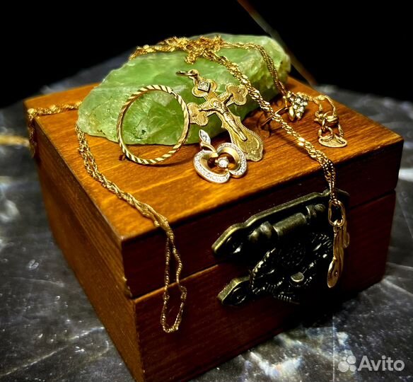 Золотые изделия по ценовой лома