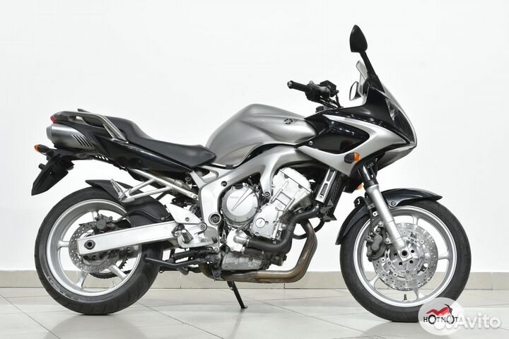 Yamaha FZS600 fazer 2004г
