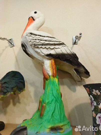 Аист в камышах, на тубе полистоун