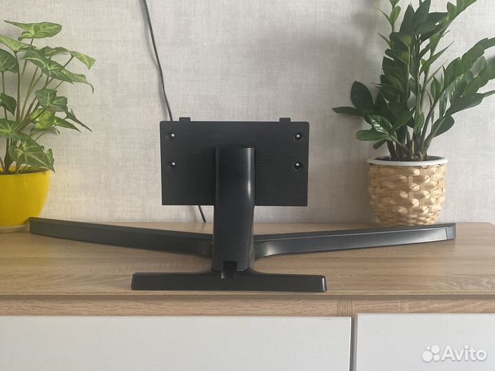 Полка настенная