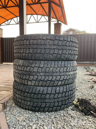 Viatti Vettore Inverno V-524 235/65 R16C