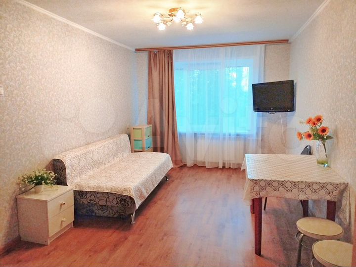 Комната 18 м² в 2-к., 1/9 эт.
