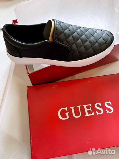 Слипоны Guess