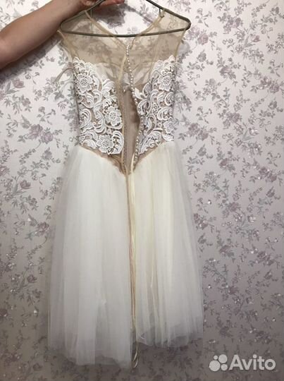Свадебное/выпускное платье 42-44