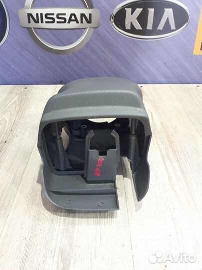 Кожух Накладка рулевой колонки Nissan NP300