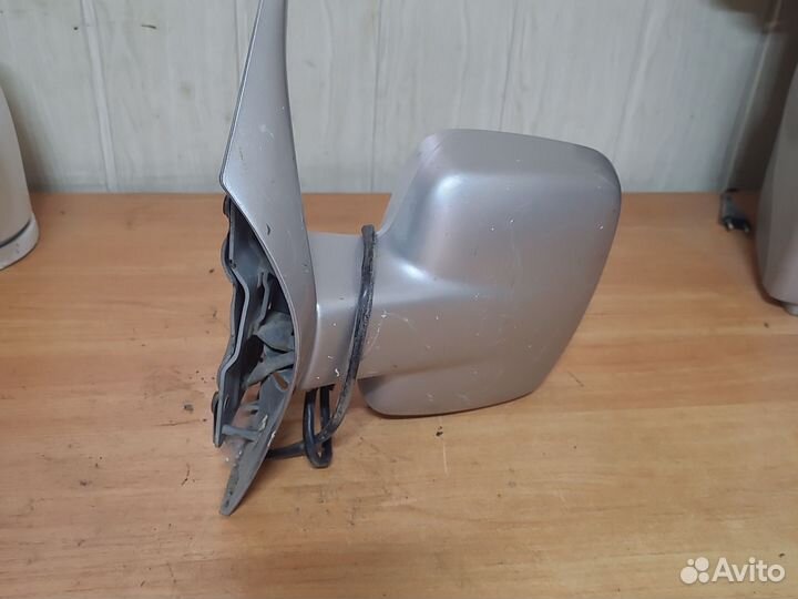 Зеркало левое Мерседес Вито 638