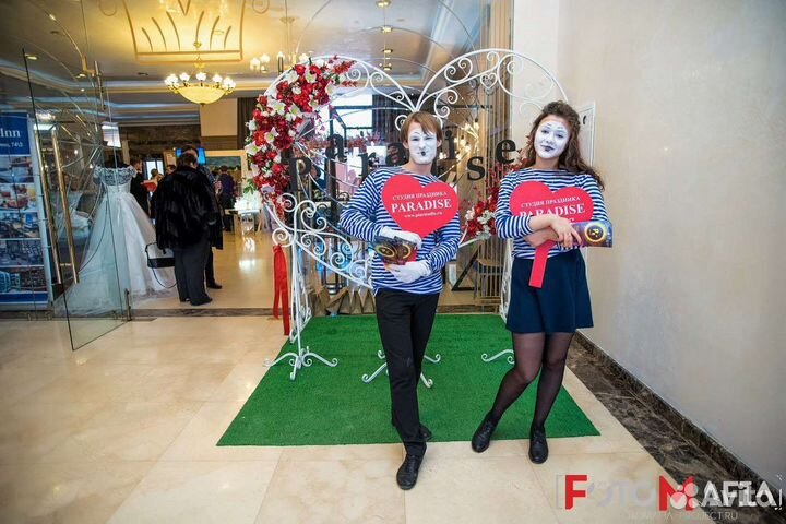 Свадебная арка для выездной регистрации