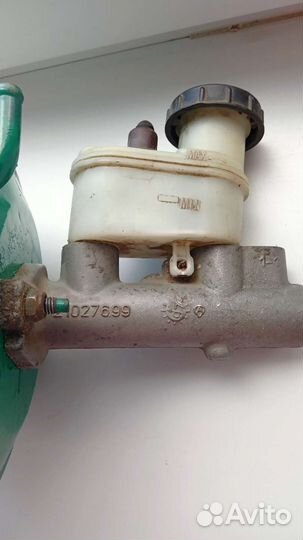 Вакуумный усилитель тормозов на Ниссан