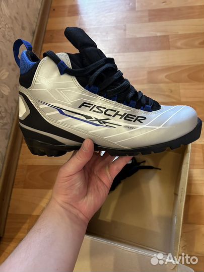 Лыжные ботинки fischer