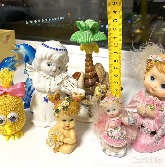 Статуэтки фарфоровые, из ракушек