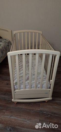 Кроватка детская Гандылян с матрасом