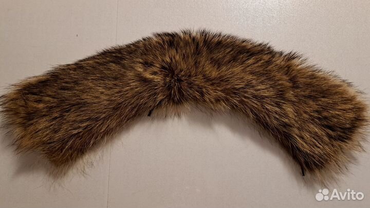Меховой воротник енот