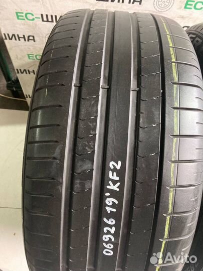 Pirelli P Zero PZ4 285/40 R21 109Y