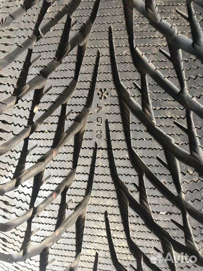 R16 Nokian Tyres Hakkapeliitta R2 205/60, PCD 5x112 DIA 66.6