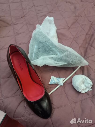 Туфли женские 37 размер на каблуке новые