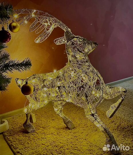 Фигурка новогодняя олень