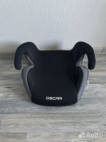 Детский бустер автомобильный