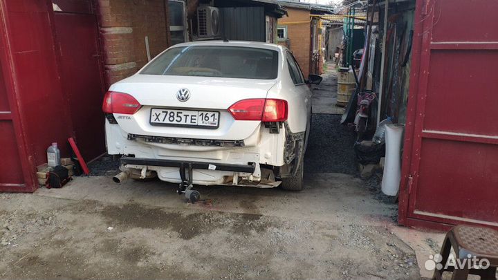 Фаркоп на Volkswagen Jetta 6 V123-A