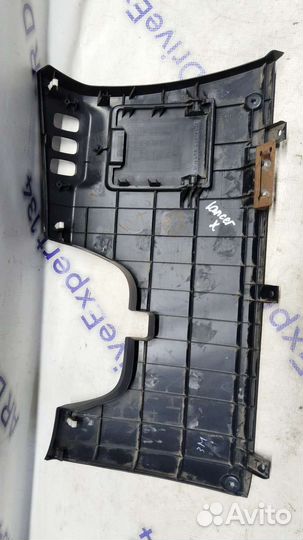 Накладка торпедо под руль Mitsubishi Lancer 10