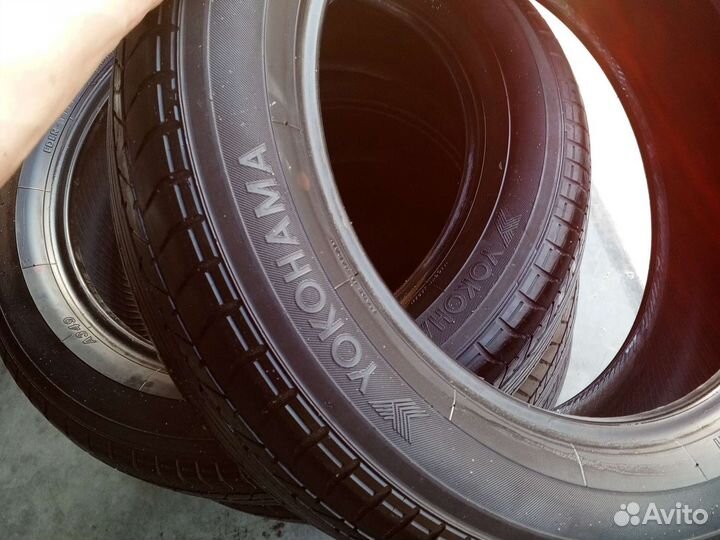 Yokohama Aspec A349A 215/60 R17 88T