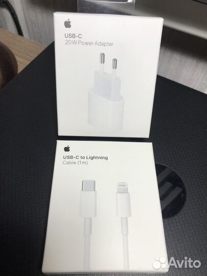 Зарядное устройство на iPhone 20w