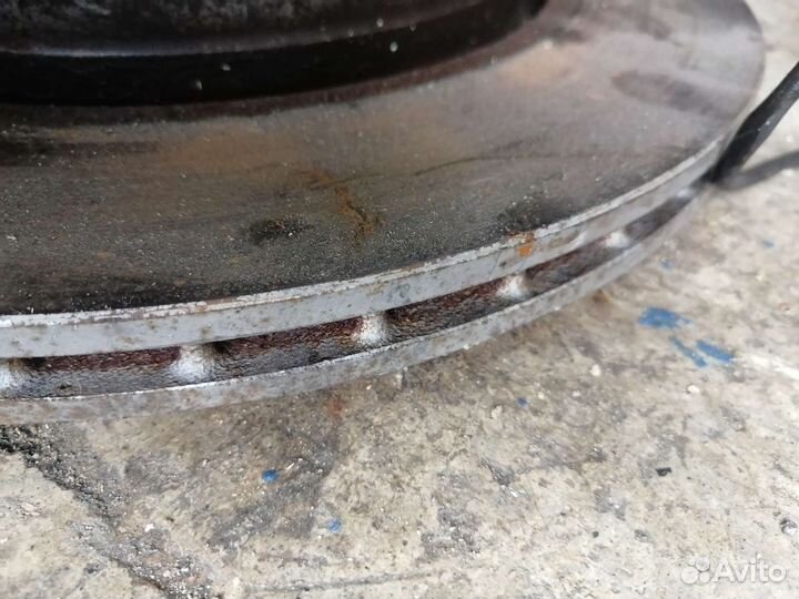 Суппорт задний тормозной диск правый левый bmw e60