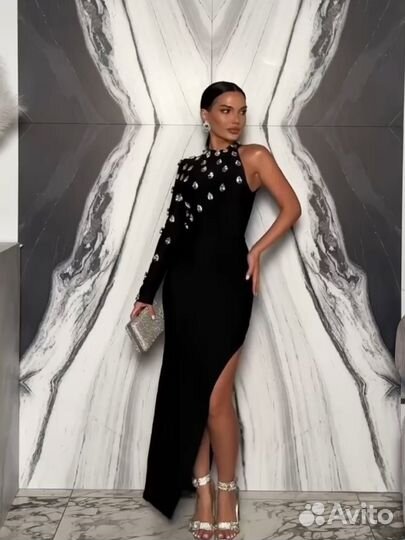 Вечернее платье в пол