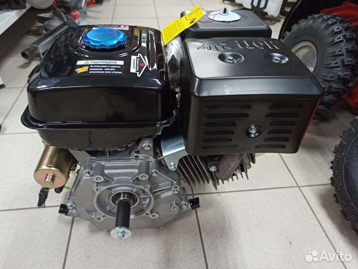 Двигатель бензиновый 13 л.с. электростартер