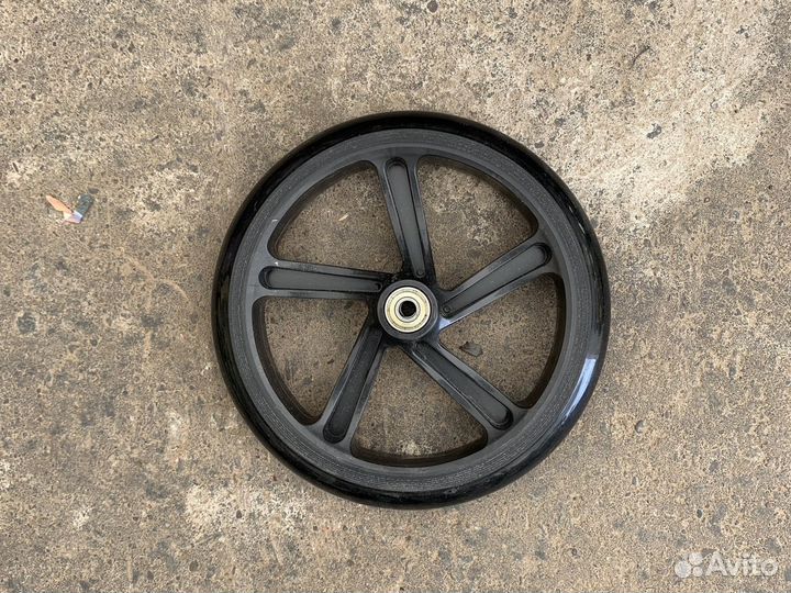 Колесо для самоката 200мм с подшиприками