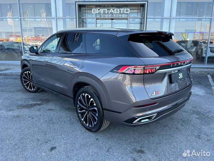 JAECOO J8 2.0 AMT, 2024